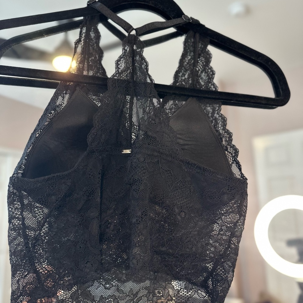 Bralette - Picture 2 of 3